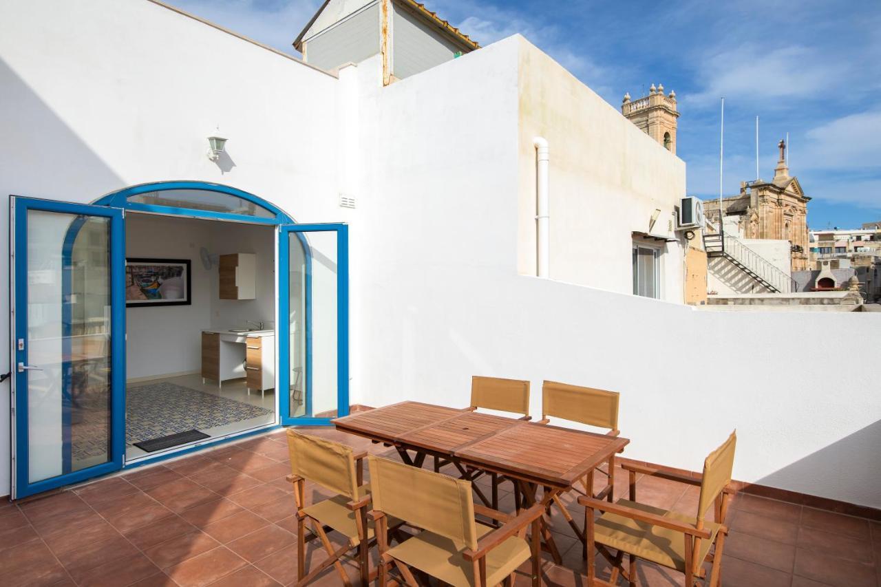 Chic, Stylish Traditional Townhouse With Terrace - St. Paul'S Bay Buitenkant foto
